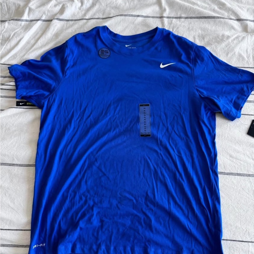 Nike Dri Fit T shirt Men’s XL